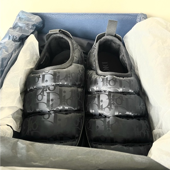 ✨NEW IN BOX✨ Black Dior Slippers - Picture 8 of 14